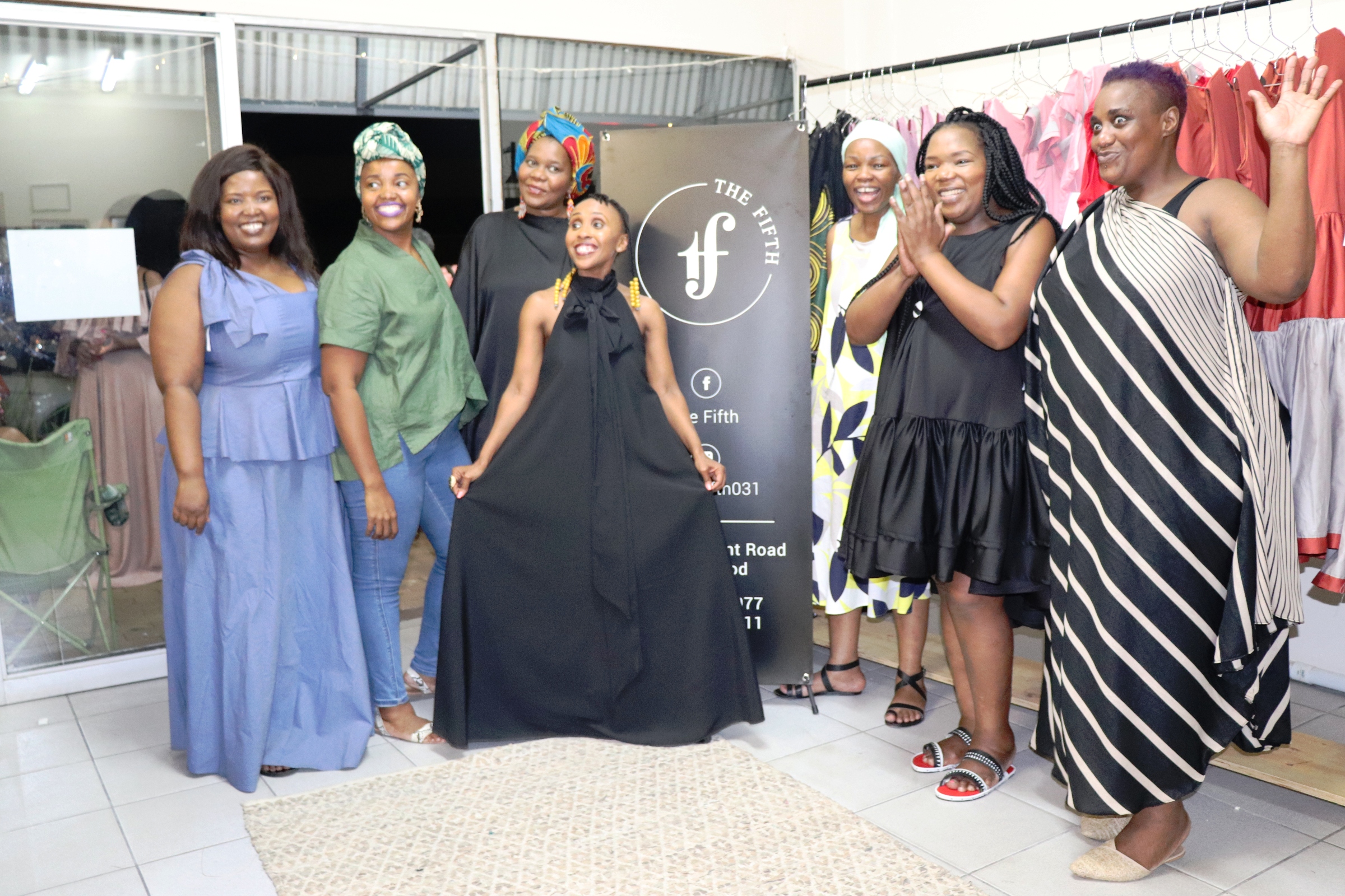 Six fashionistas jointly launch 'The Fifth' clothing shop!