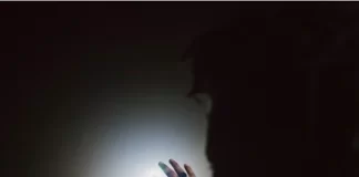 Victor Ray Releases New Single ‘World At My Feet’