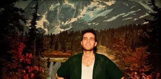 Releases deluxe version of The Loop via Decca